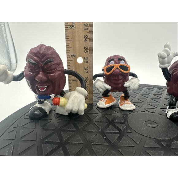 Set Of 4 1987 Vintage California Raisins Figurines - Picture 7 of 8